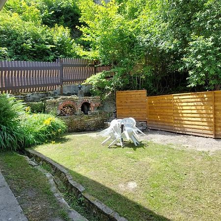 Ubytovani Pod Hradbami Nové Město nad Metují Zewnętrze zdjęcie