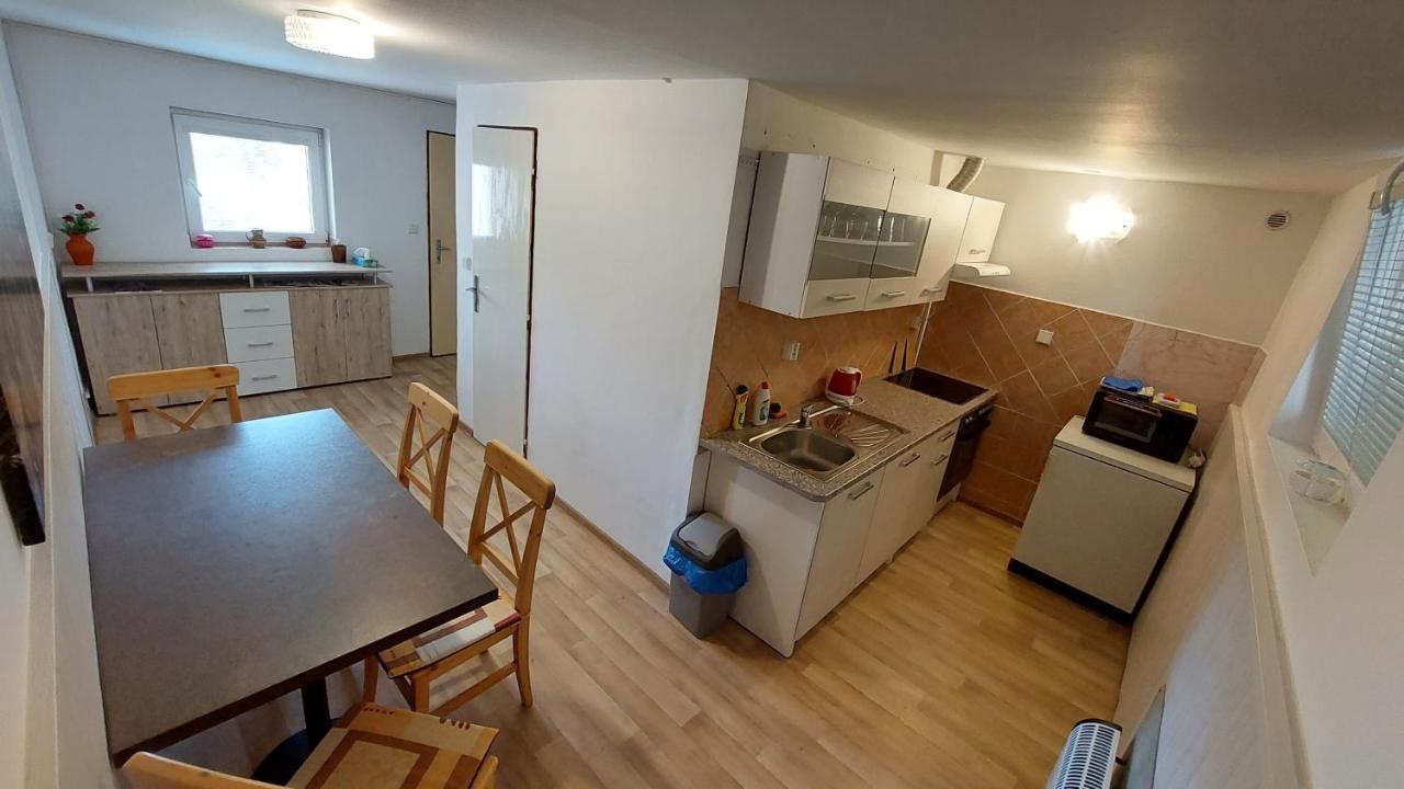 Ubytovani Pod Hradbami Nové Město nad Metují Zewnętrze zdjęcie