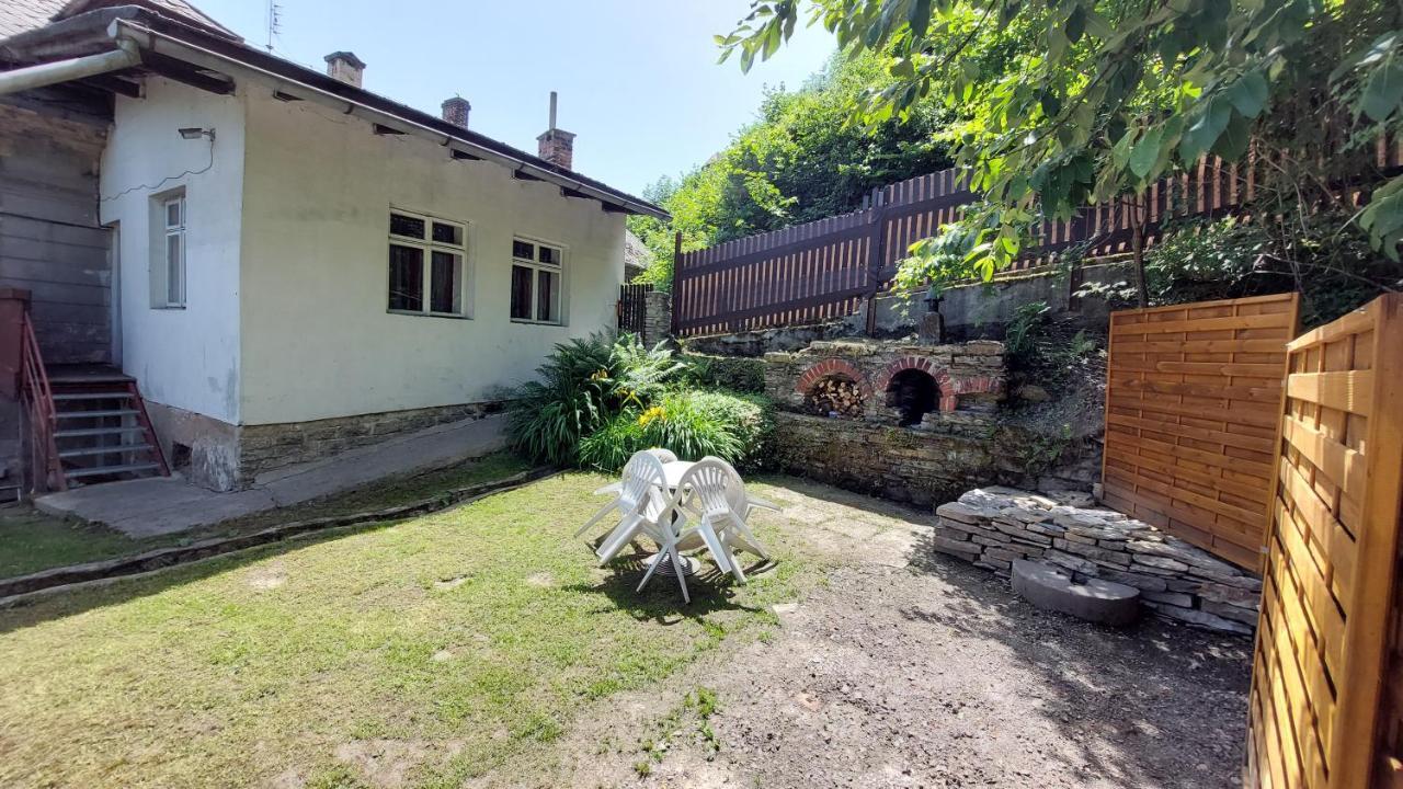 Ubytovani Pod Hradbami Nové Město nad Metují Zewnętrze zdjęcie